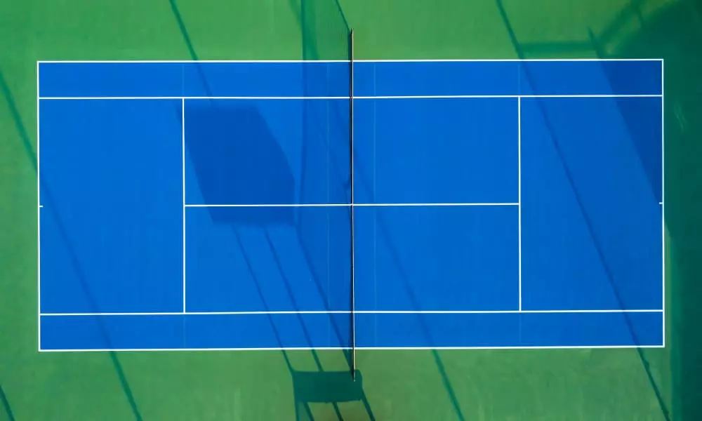 standard-tennis-court