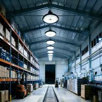 éclairage industriel LED pour grandes hauteurs