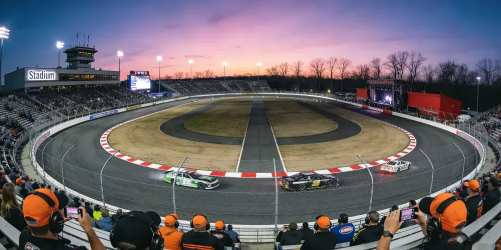 LED Race Track Lighting: 2026 Standards, Design & Solutions