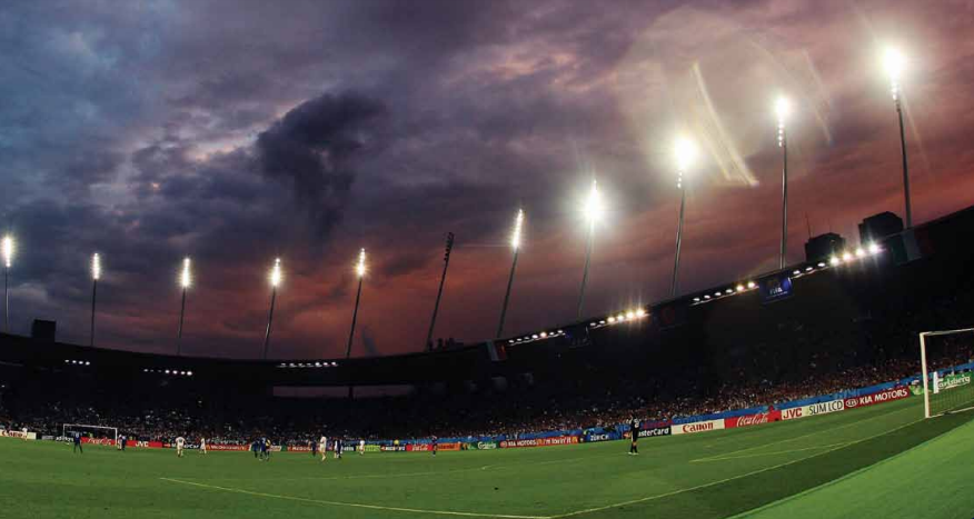 Optimizing Football Stadium Lighting for Nighttime Safety and Spectator Experience